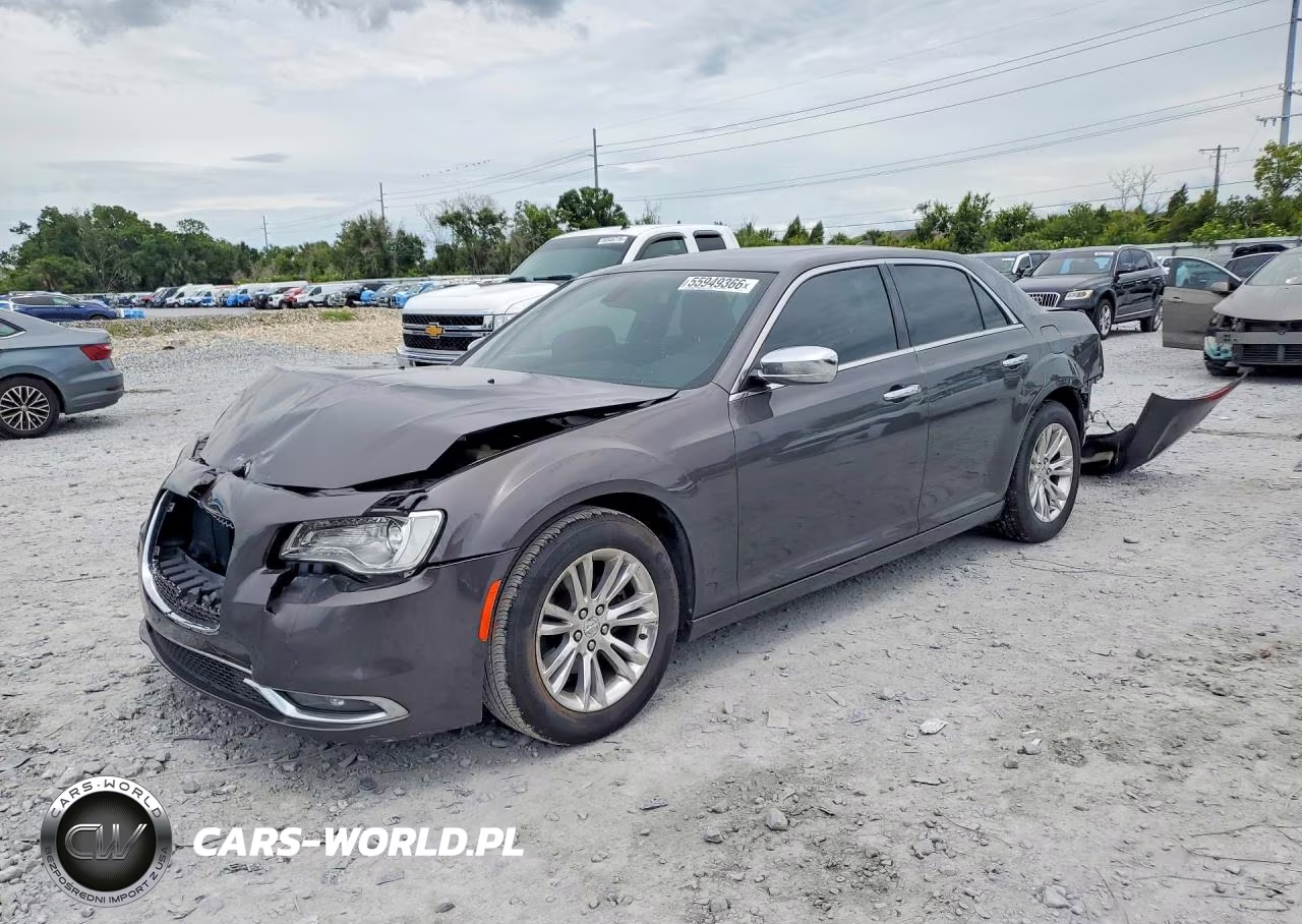 2015 Chrysler 300C – zdjęcie 1 z 12