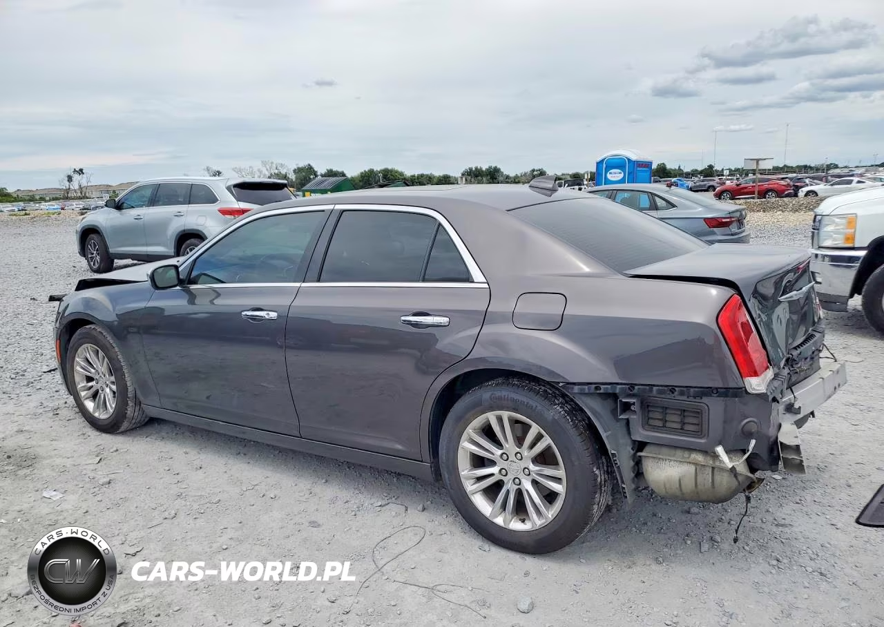 2015 Chrysler 300C VIN:2C3CCAEG0FH920672 - 2