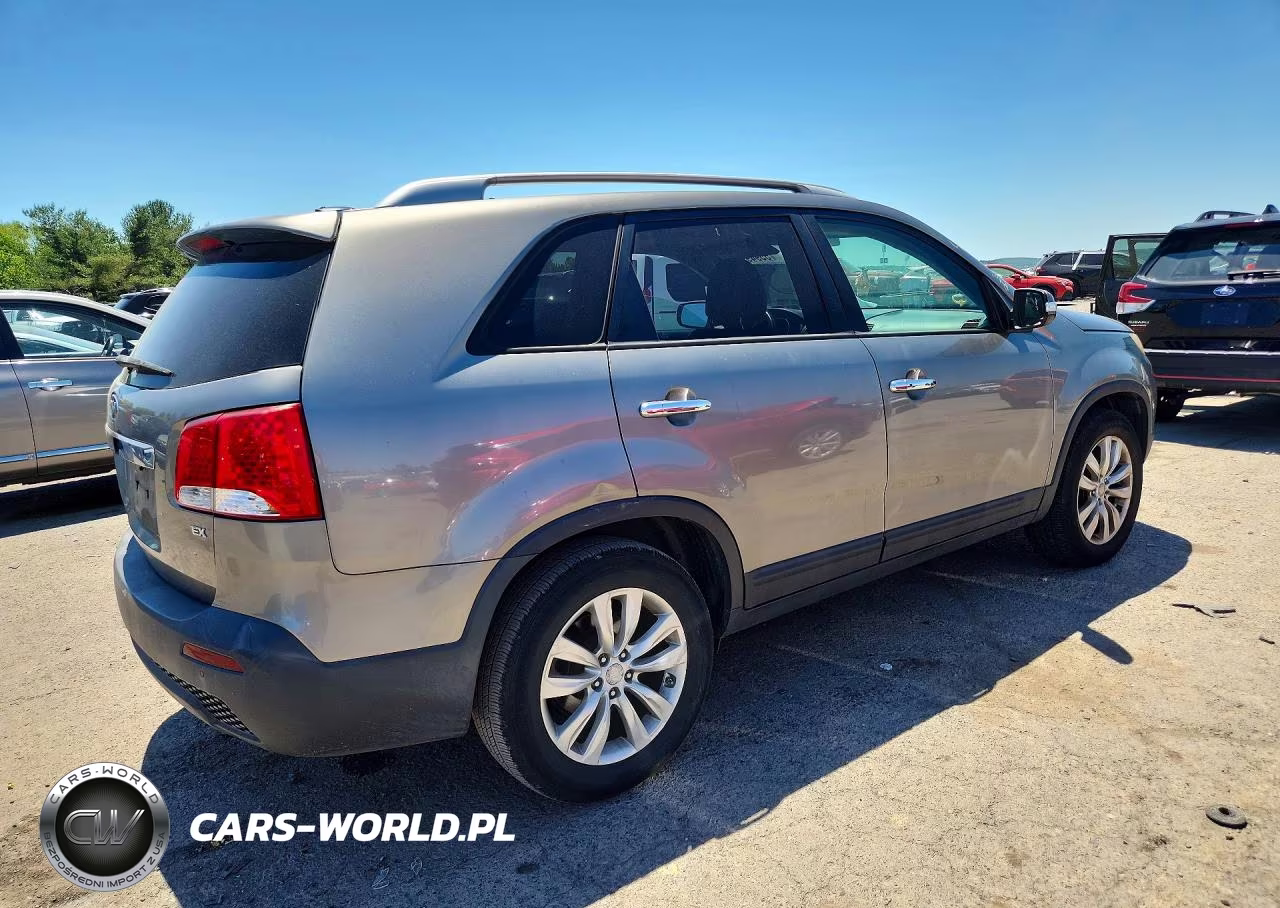 2011 Kia Sorento Ex VIN:5XYKU4A15BG004568 - 3