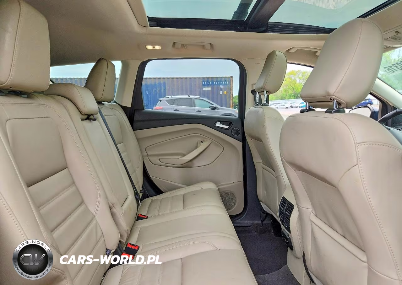 2019 Ford Escape Titanium VIN:1FMCU9J91KUC25036 - 11