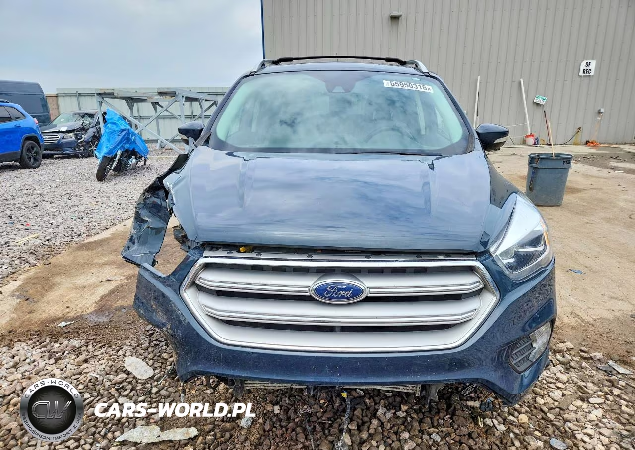 2019 Ford Escape Titanium VIN:1FMCU9J91KUC25036 - 5