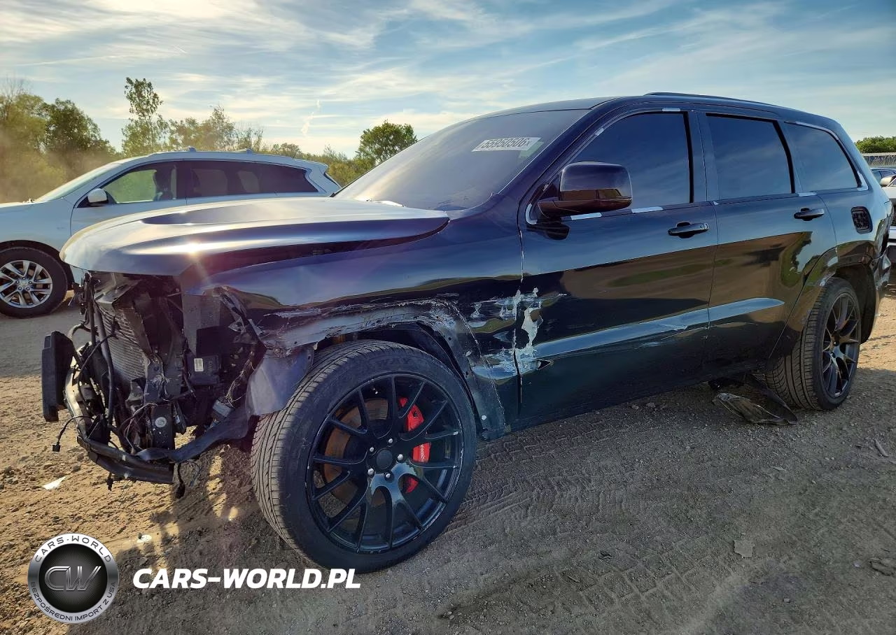2015 Jeep Grand Cherokee Srt-8 – zdjęcie 1 z 13