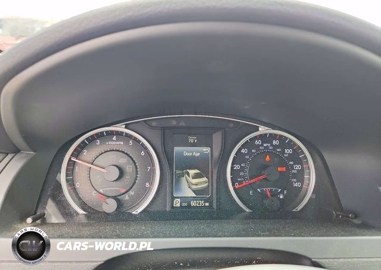 2017 Toyota Camry Se VIN:4T1BF1FK1HU616165 - 9