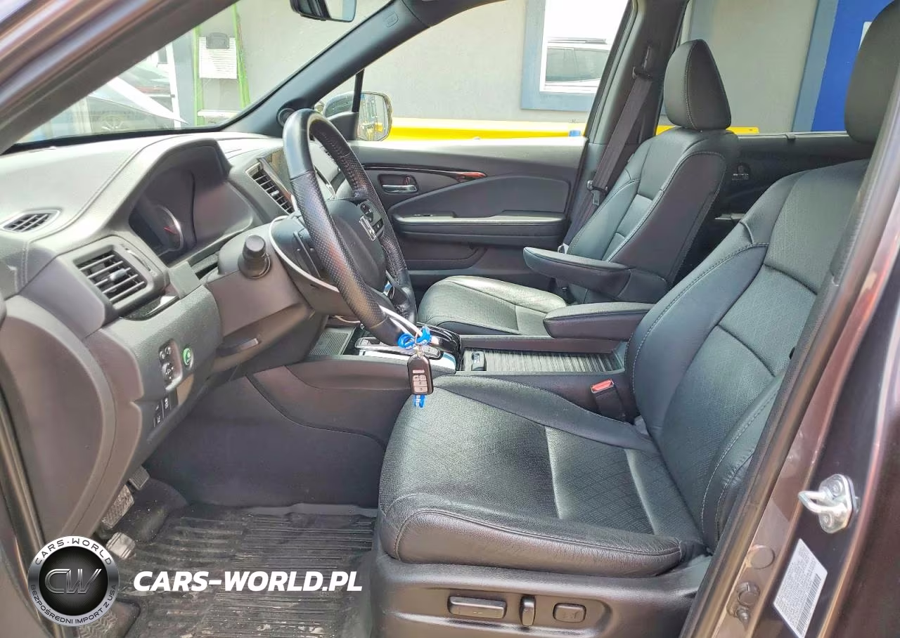 2021 Honda Passport Elite VIN:5FNYF8H0XMB024706 - 7
