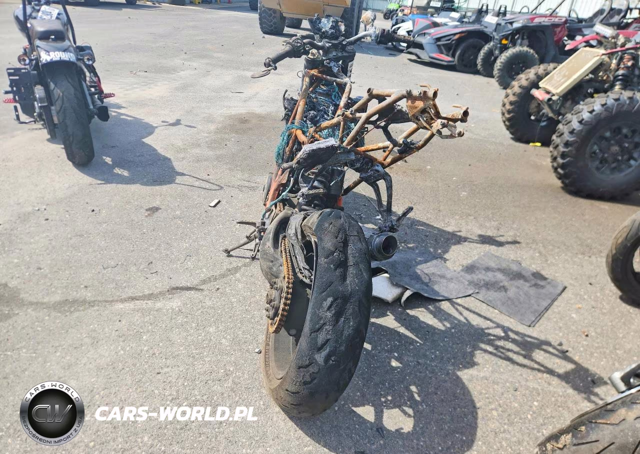 2014 Ktm 1290 Super Duke R VIN:VBKV3940XEM910023 - 4
