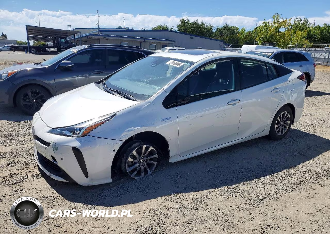 2019 Toyota Prius Xle