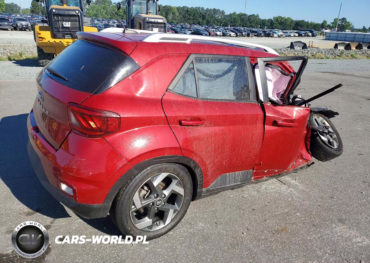 2023 Hyundai Venue Sel VIN:KMHRC8A31PU231865 - 3