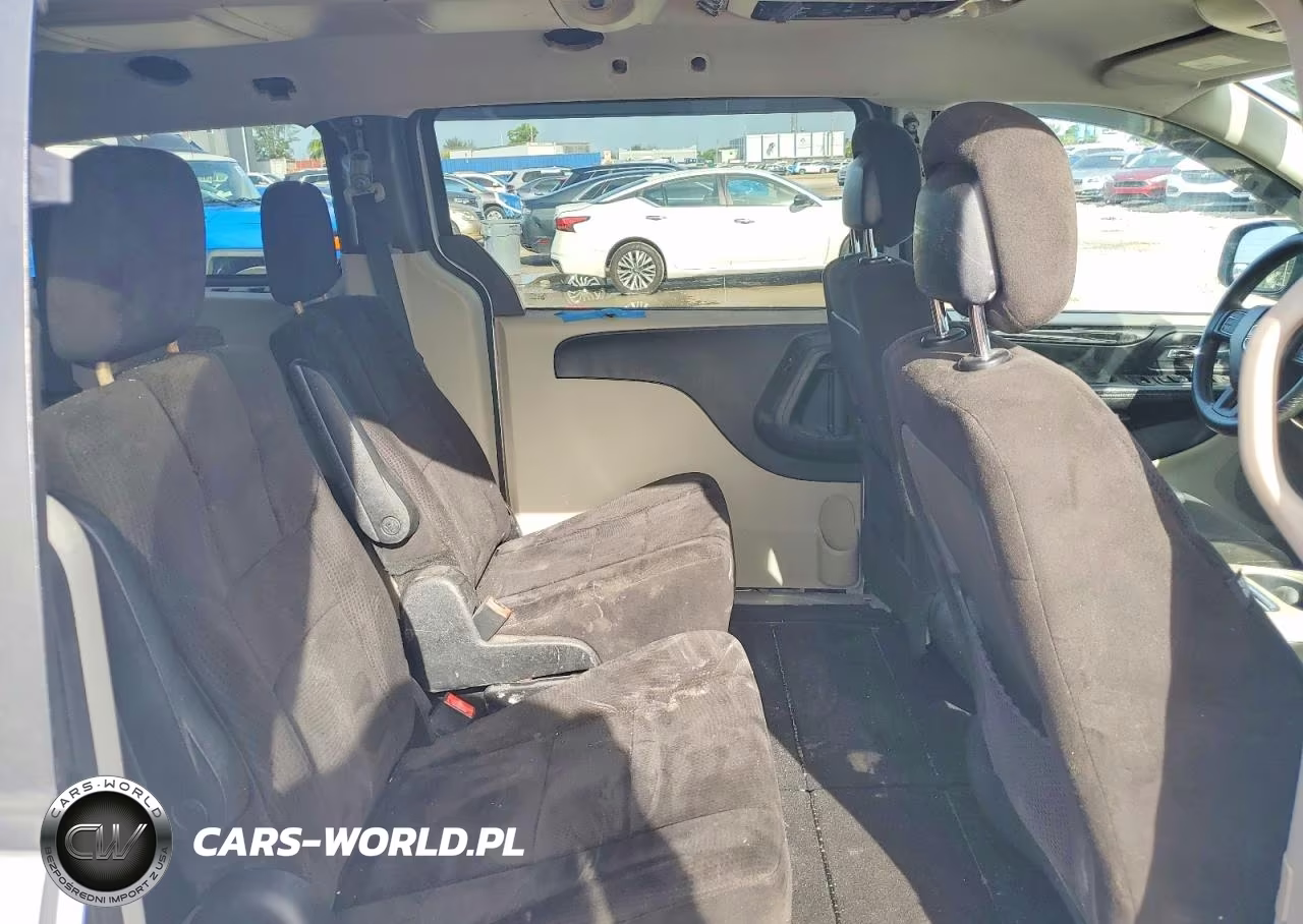 2012 Dodge Grand Caravan Sxt VIN:2C4RDGCG7CR295895 - 11