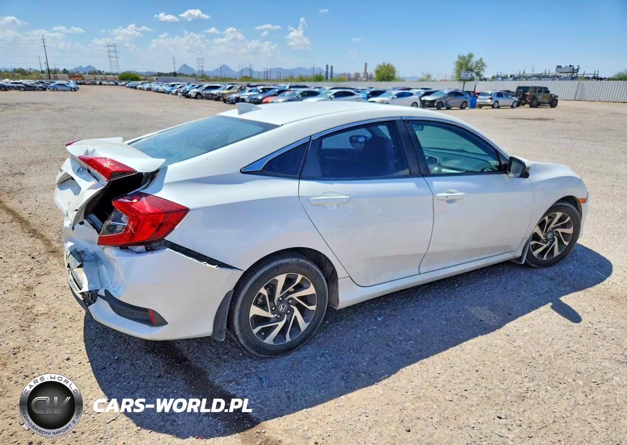 2018 Honda Civic Ex VIN:19XFC2F79JE019401 - 3