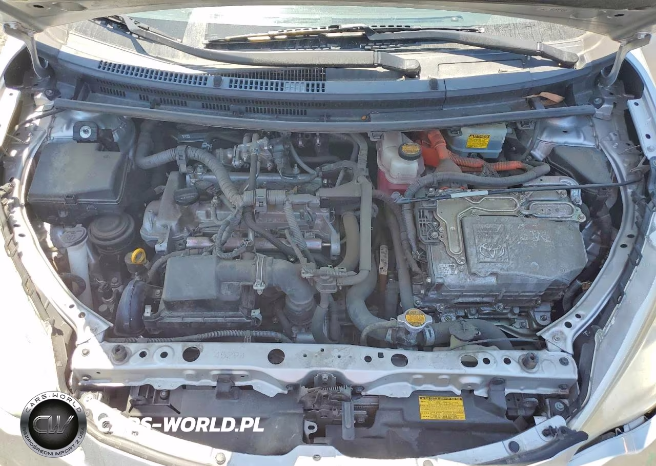 2012 Toyota Prius C Four VIN:JTDKDTB3XC1014749 - 11