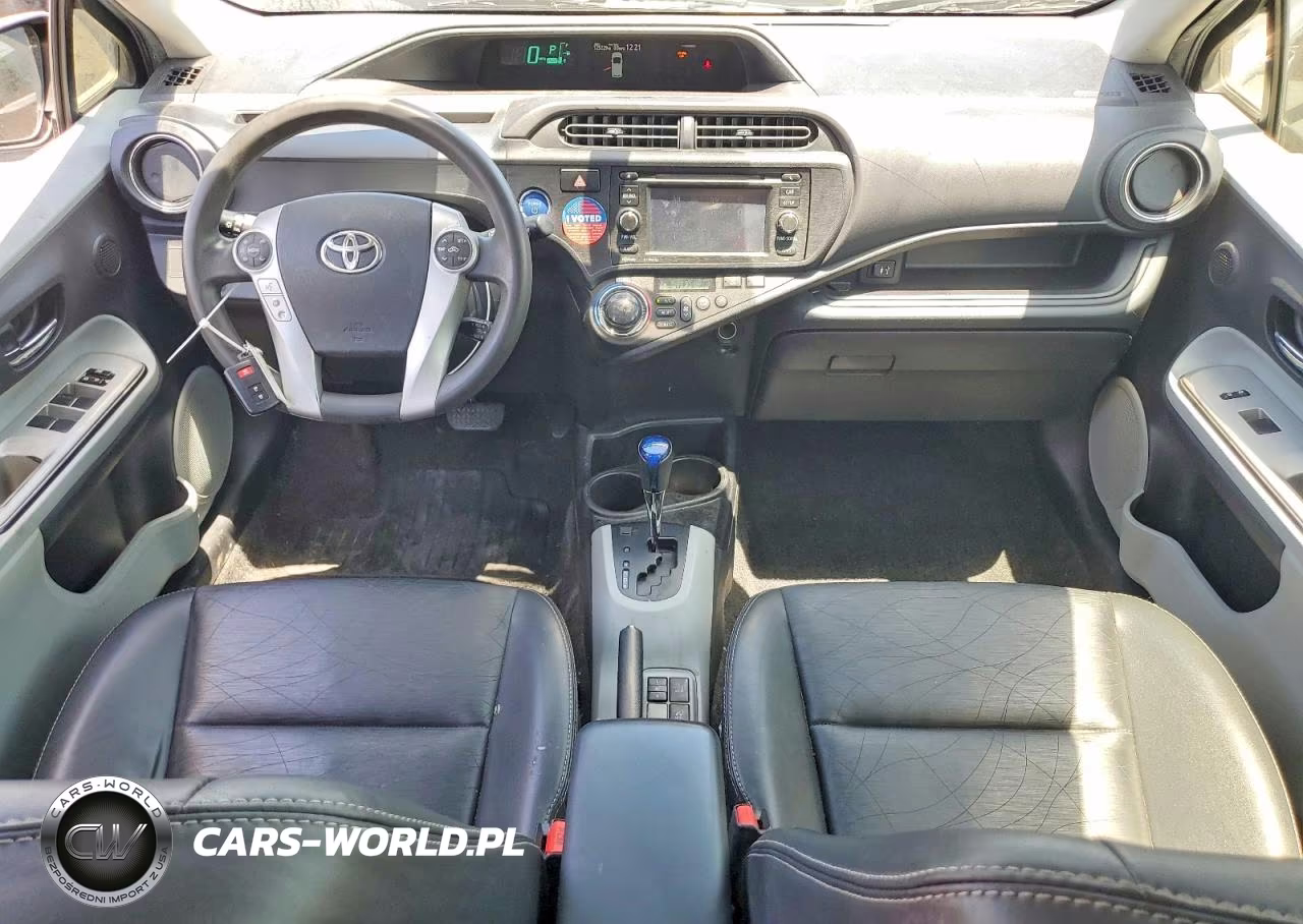 2012 Toyota Prius C Four VIN:JTDKDTB3XC1014749 - 8