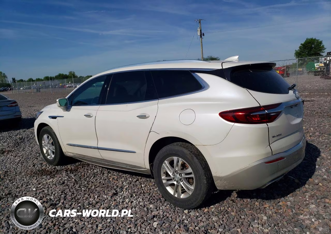 2018 Buick Enclave Essence VIN:5GAERBKW3JJ188437 - 2