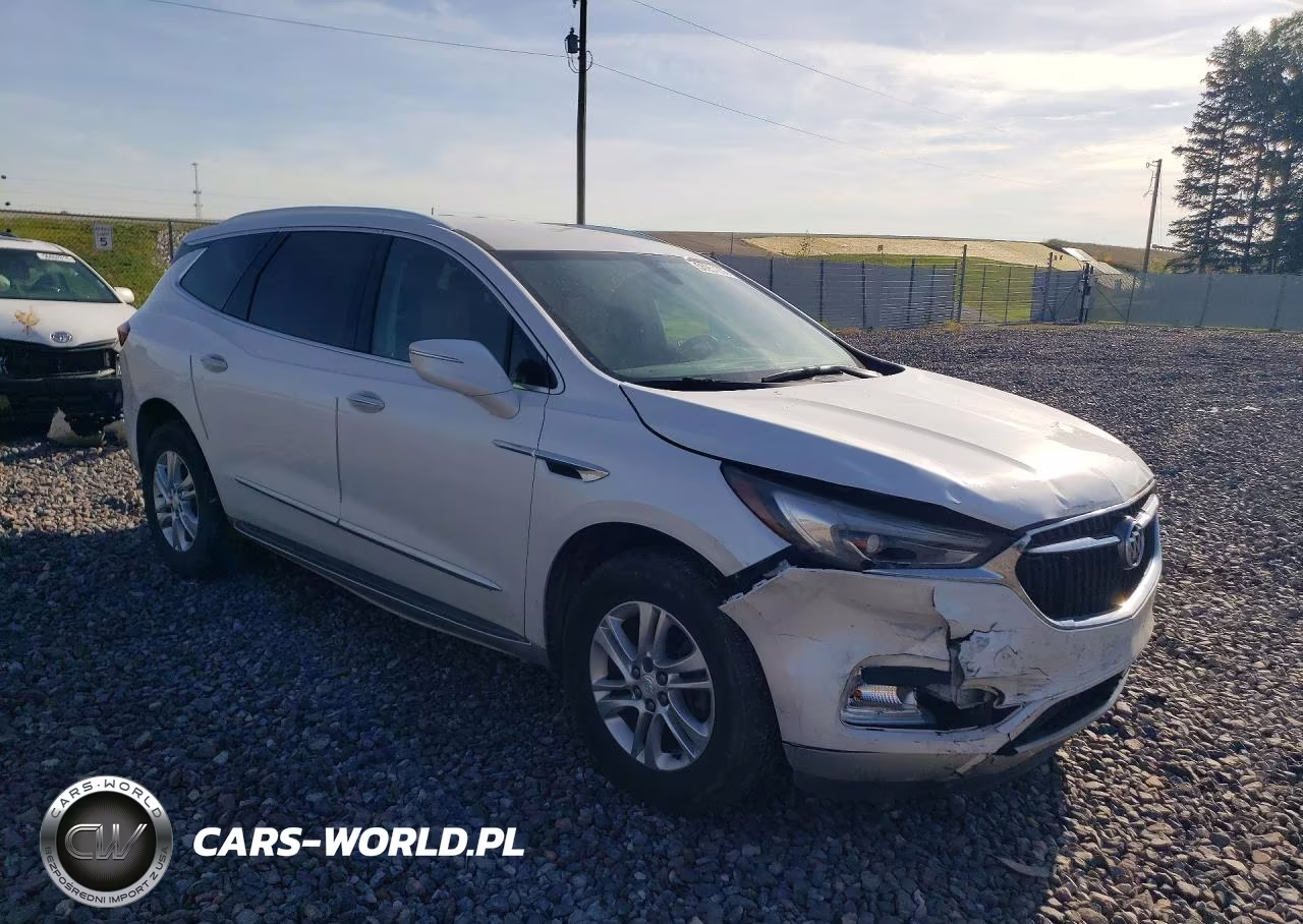 2018 Buick Enclave Essence VIN:5GAERBKW3JJ188437 - 4