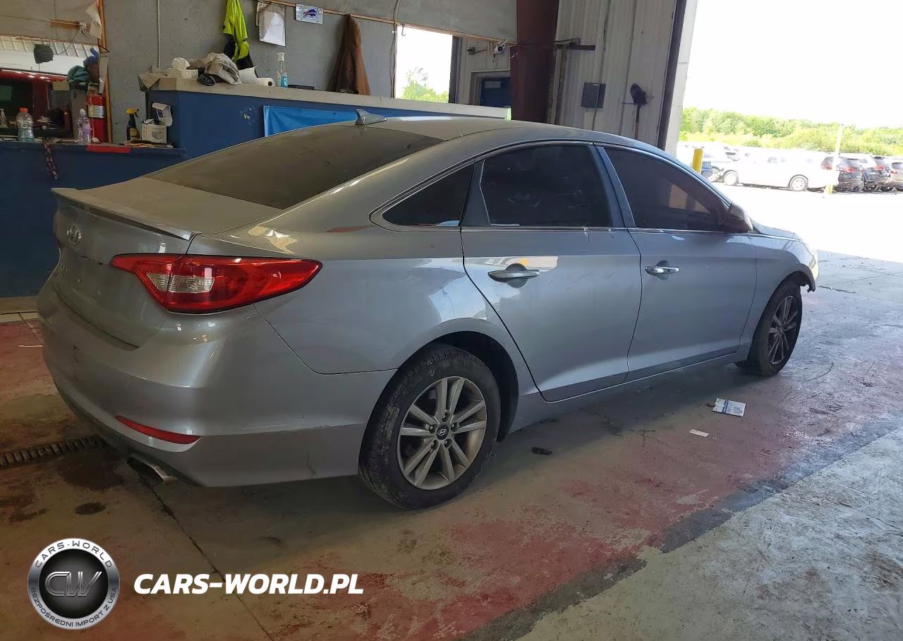 2015 Hyundai Sonata Se VIN:5NPE24AF9FH226091 - 3