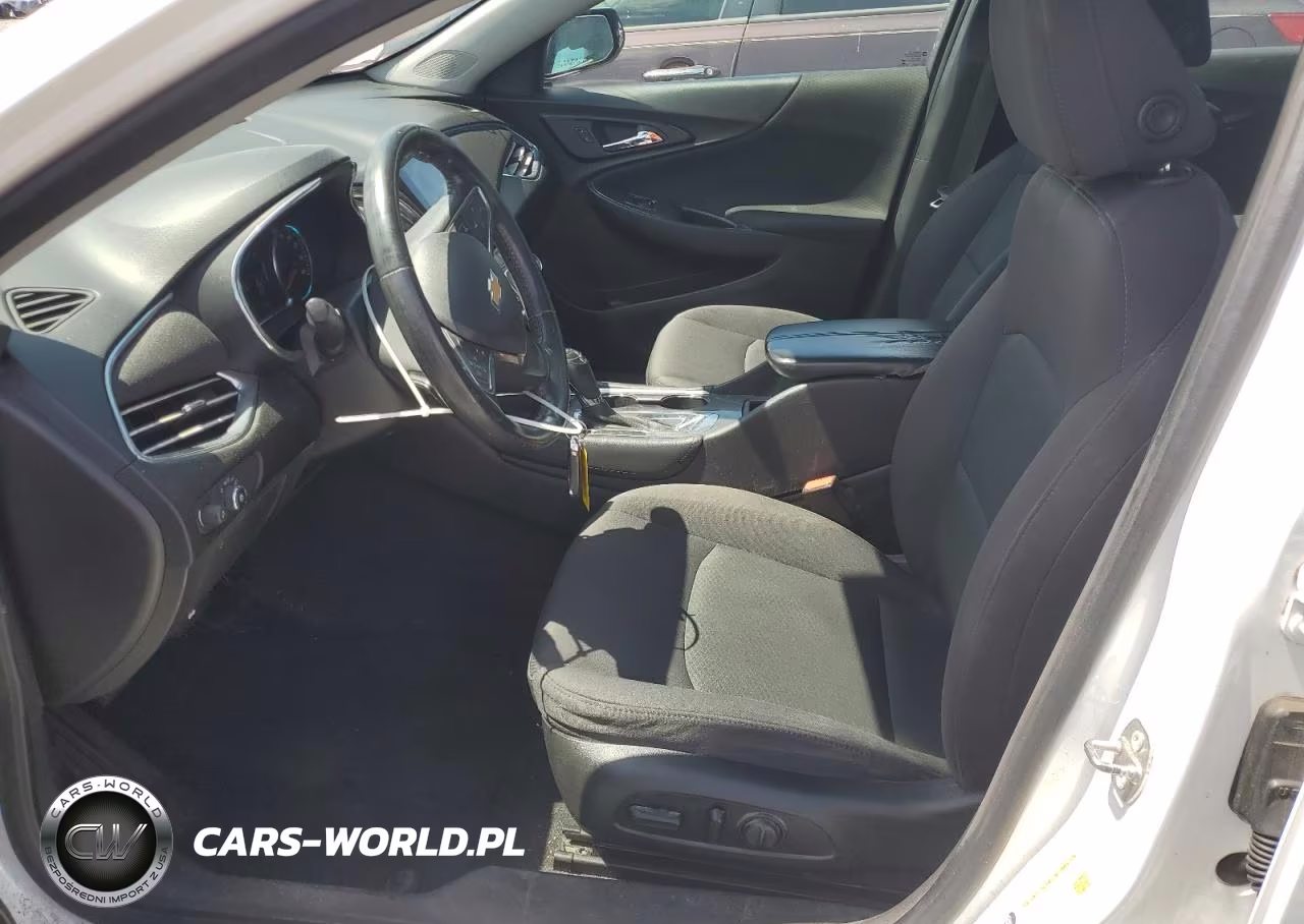 2017 Chevrolet Malibu Lt VIN:1G1ZE5ST8HF244882 - 7