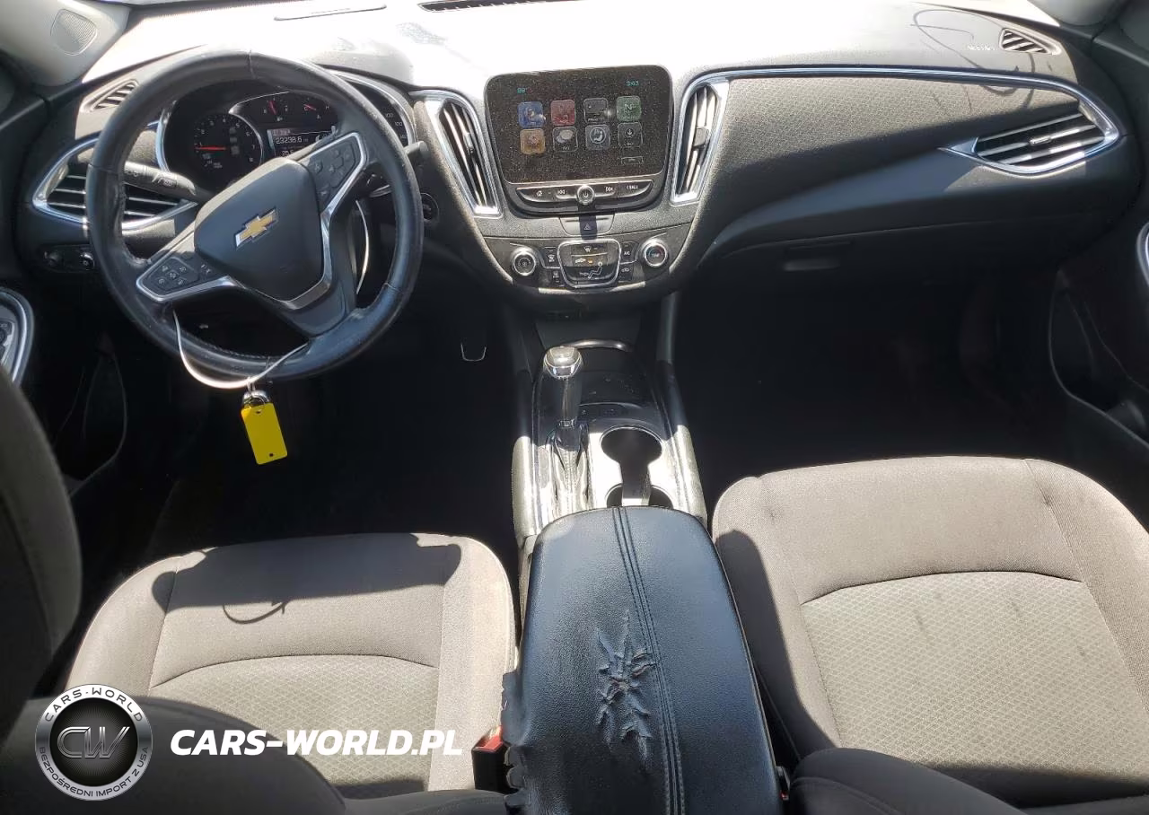 2017 Chevrolet Malibu Lt VIN:1G1ZE5ST8HF244882 - 8