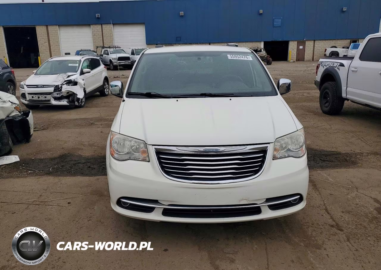 2013 Chrysler Town & Country Touring L VIN:2C4RC1CG4DR565053 - 5