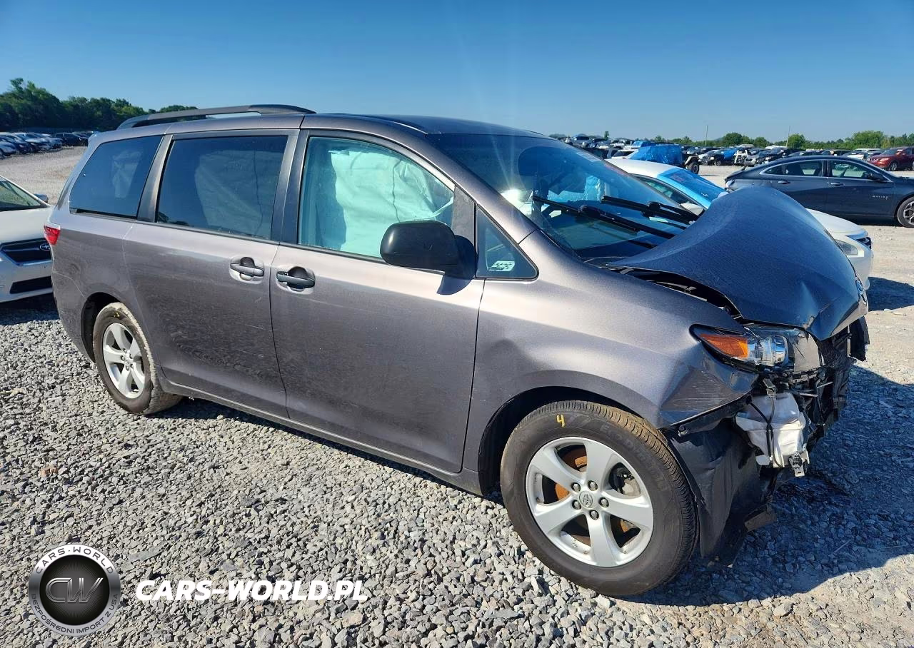 2017 Toyota Sienna Le VIN:5TDKZ3DC5HS791879 - 4