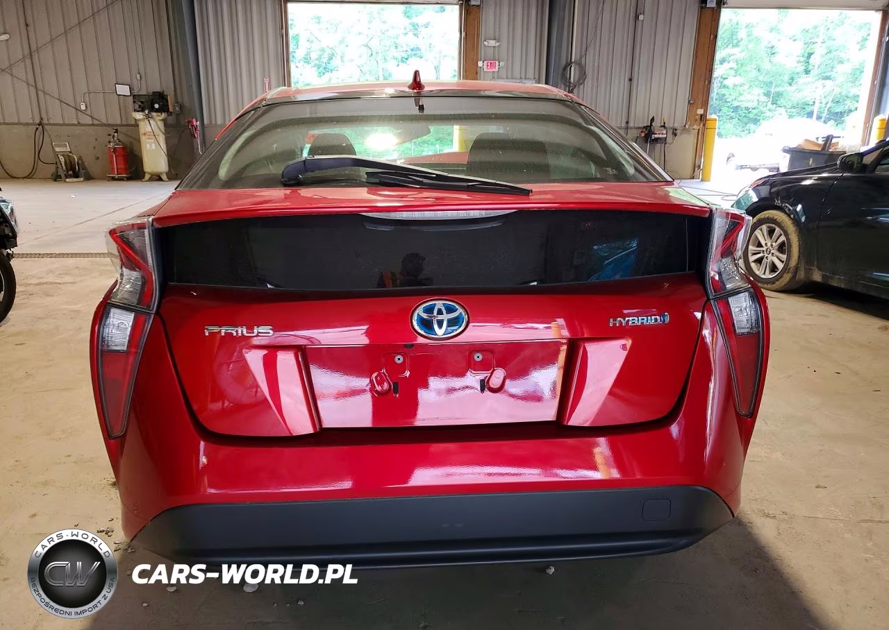 2016 Toyota Prius Four VIN:JTDKARFU5G3522328 - 6