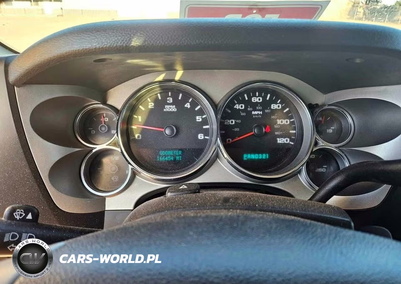 2007 GMC New Sierra C1500 VIN:3GTEC13J27G537420 - 8