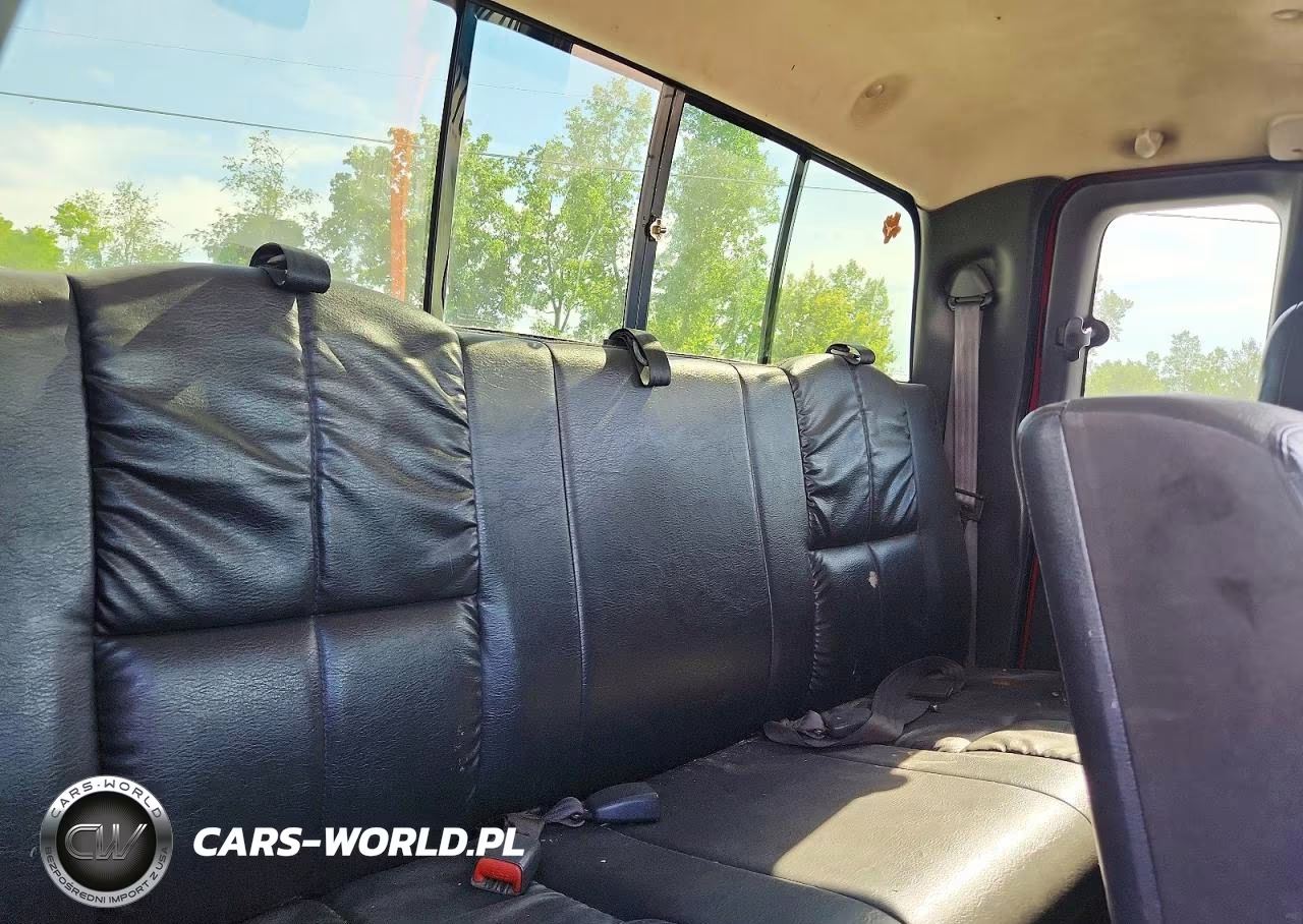2002 Dodge Ram 2500 VIN:3B7KF23Z82M241415 - 10