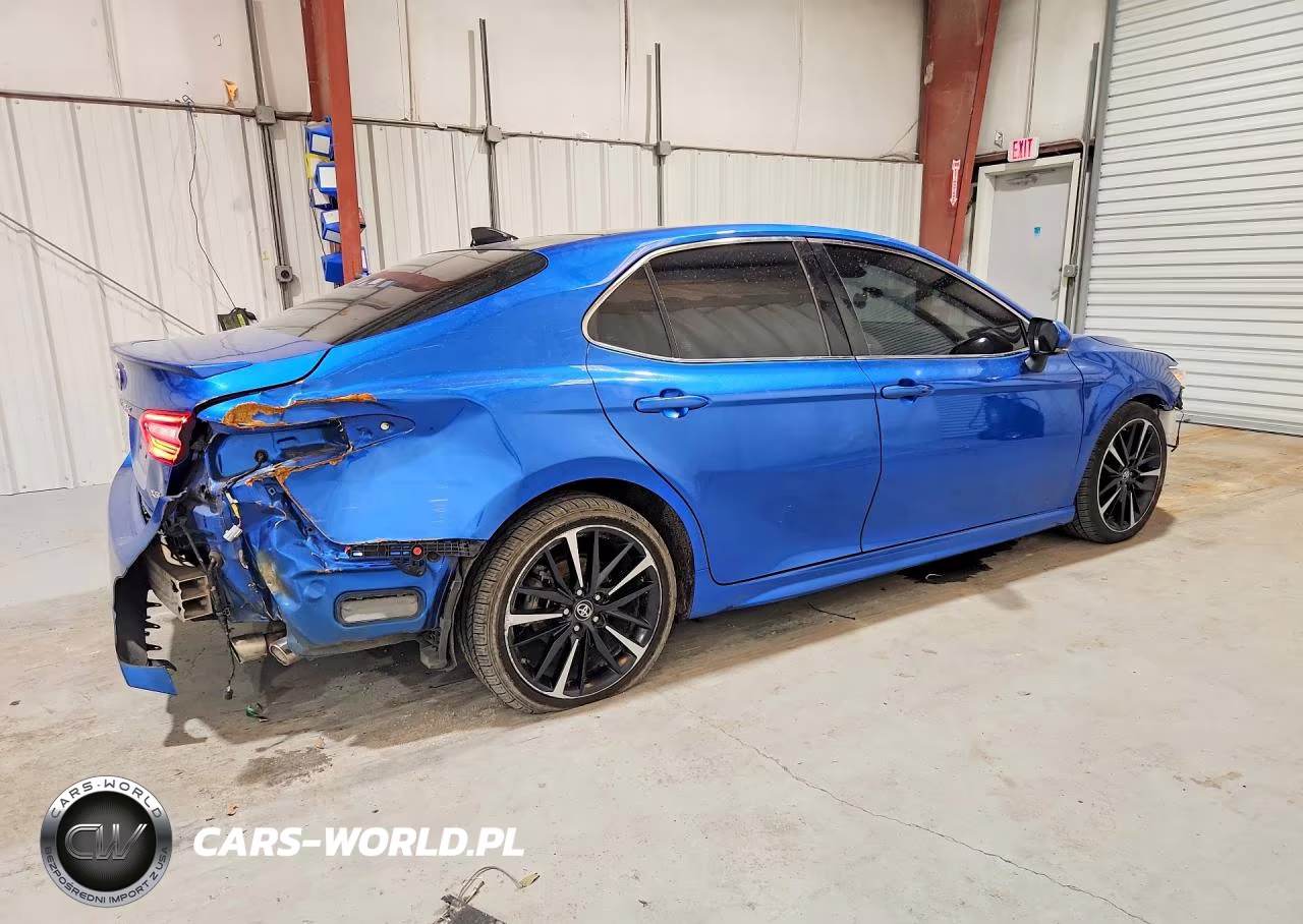 2019 Toyota Camry Xse VIN:4T1B61HK5KU241076 - 3