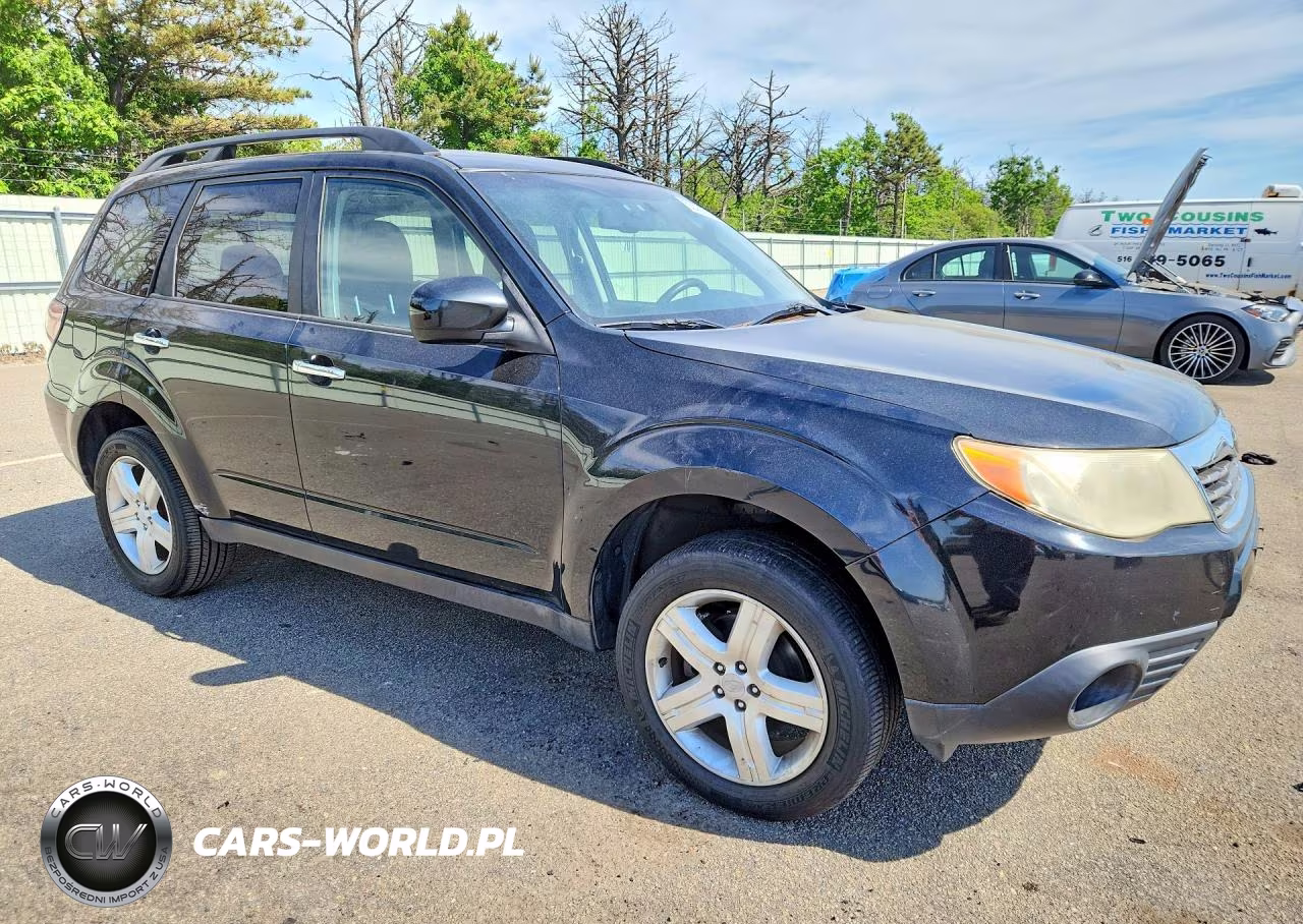 2010 Subaru Forester 2.5X Premium VIN:JF2SH6CC8AH741091 - 4