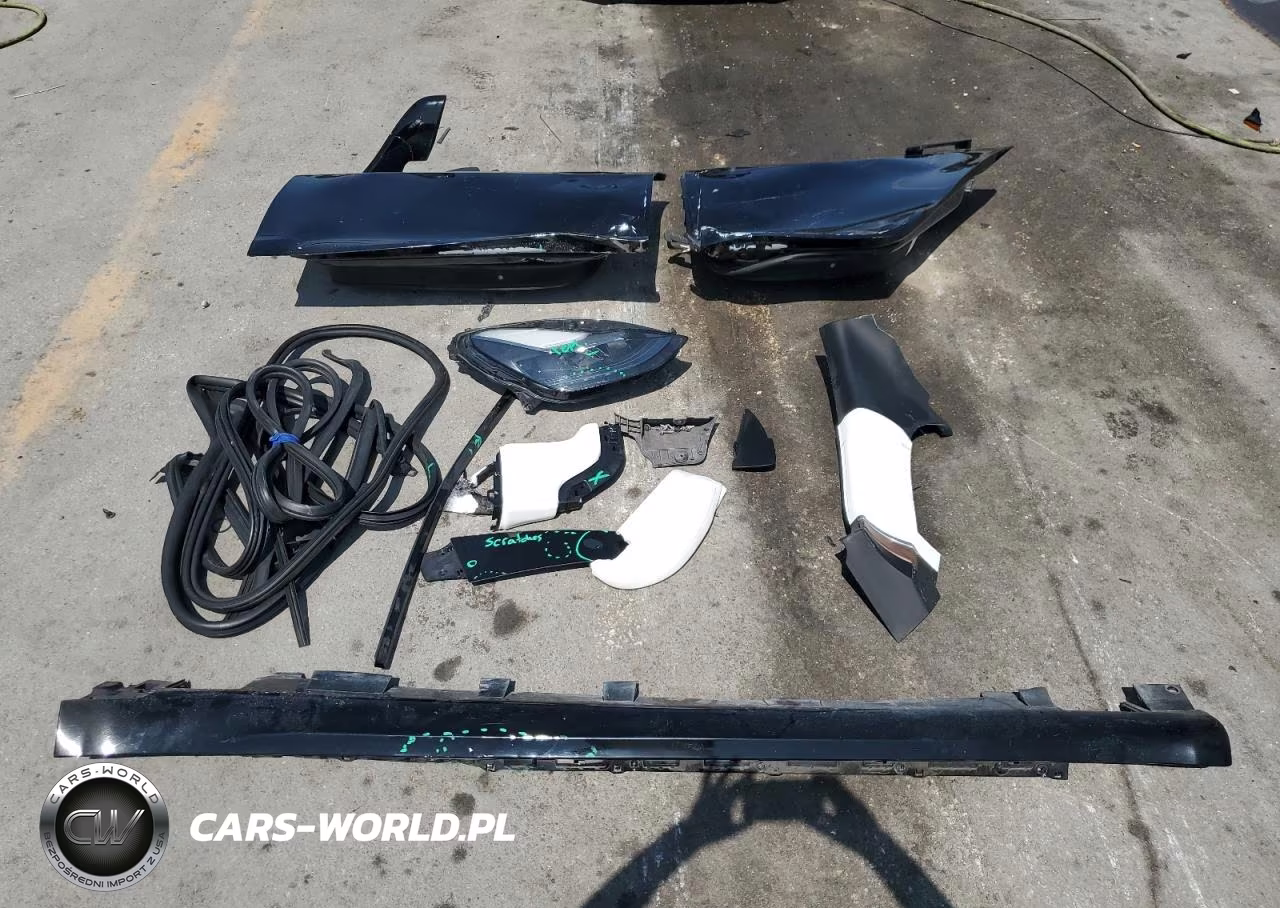 2022 Tesla Model S VIN:5YJSA1E56NF476116 - 12