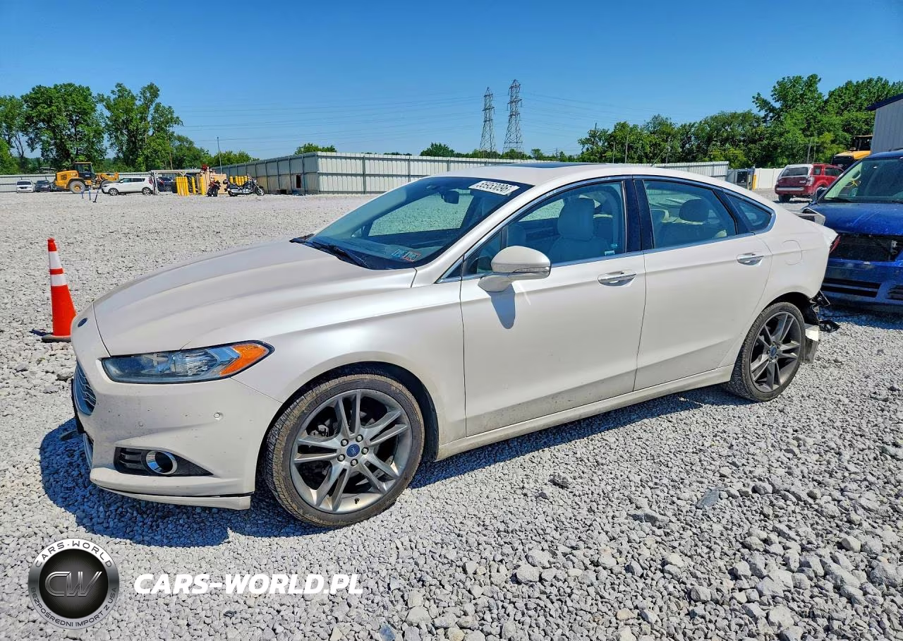 2015 Ford Fusion Titanium – zdjęcie 1 z 13