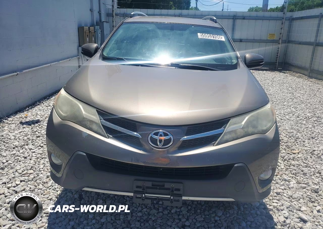 2015 Toyota Rav4 Xle VIN:2T3RFREV2FW243229 - 5