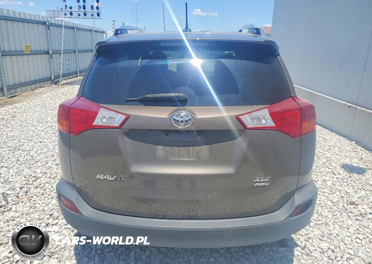 2015 Toyota Rav4 Xle VIN:2T3RFREV2FW243229 - 6