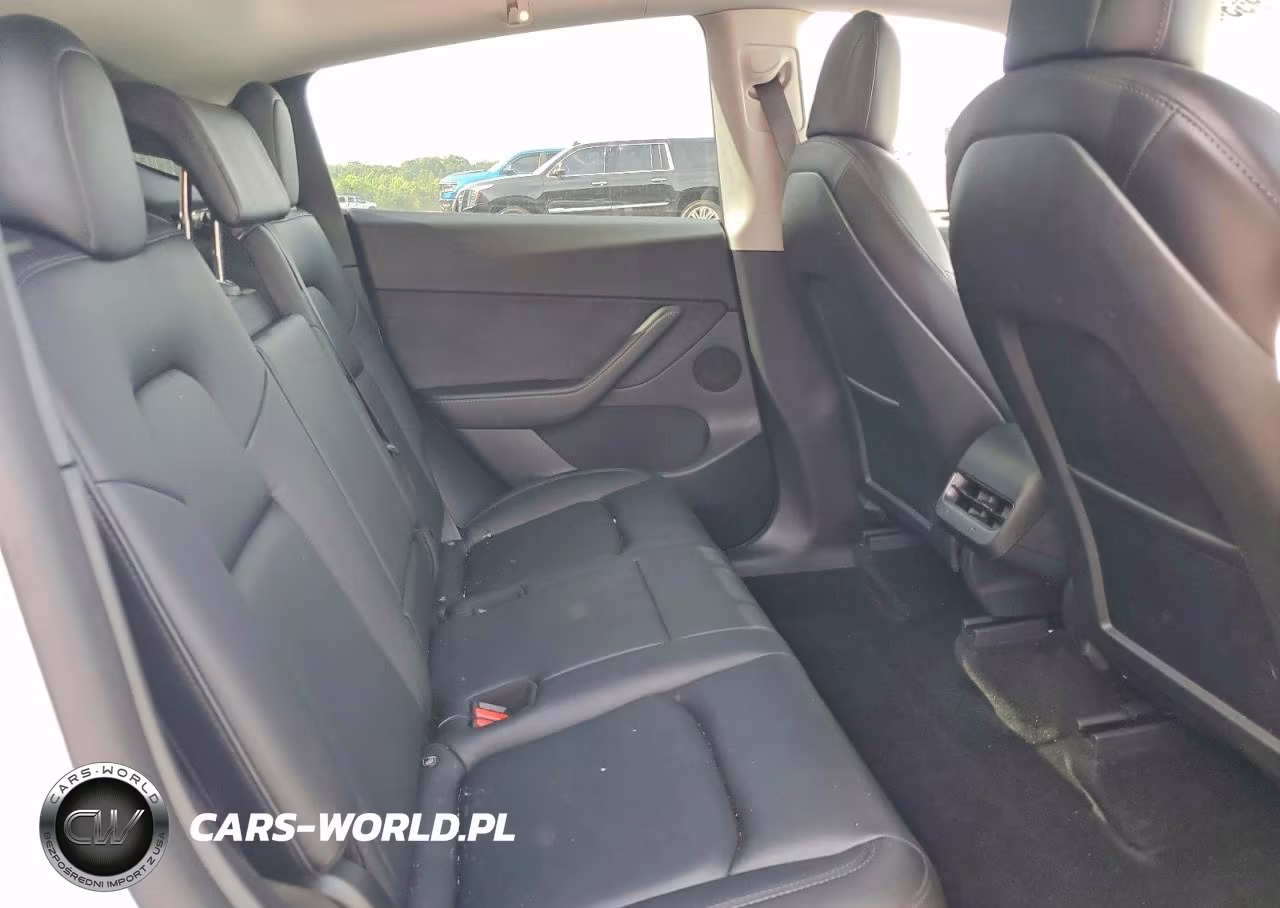 2021 Tesla Model Y VIN:5YJYGDEFXMF259301 - 10
