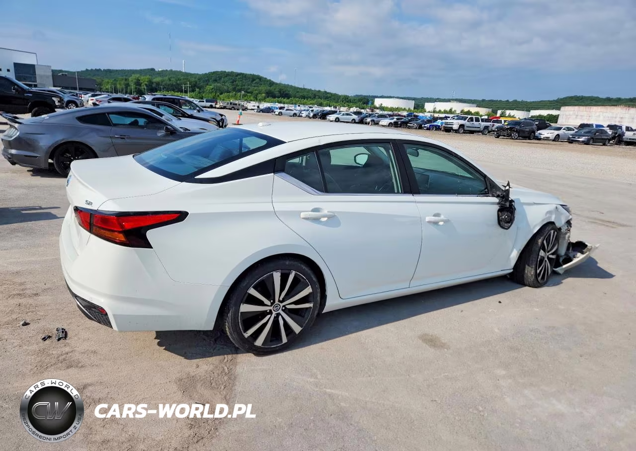 2020 Nissan Altima Sr VIN:1N4BL4CV5LC243214 - 3