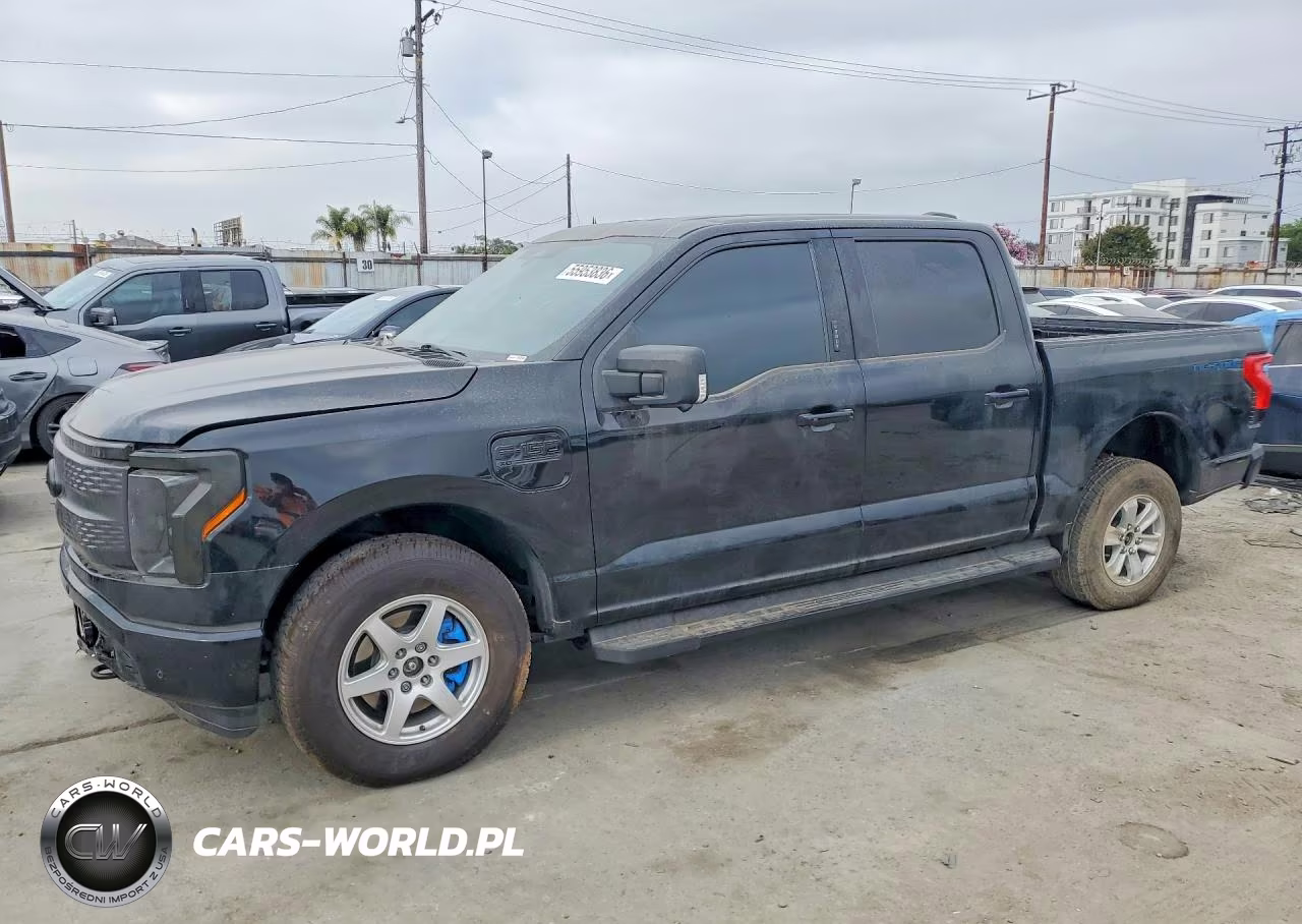 2023 Ford F150 Lightning Pro