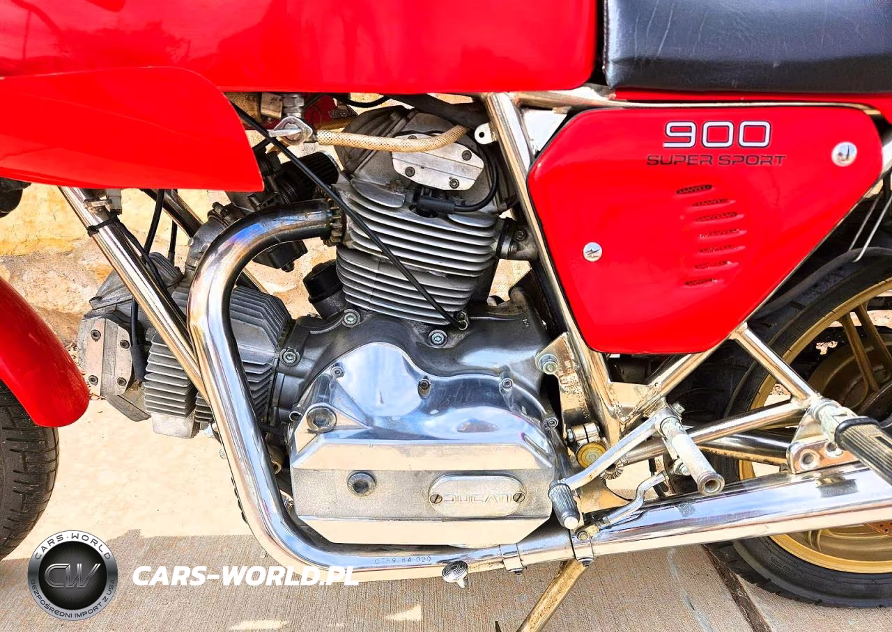 1981 Ducati 900 Super Sport VIN:090733 - 7