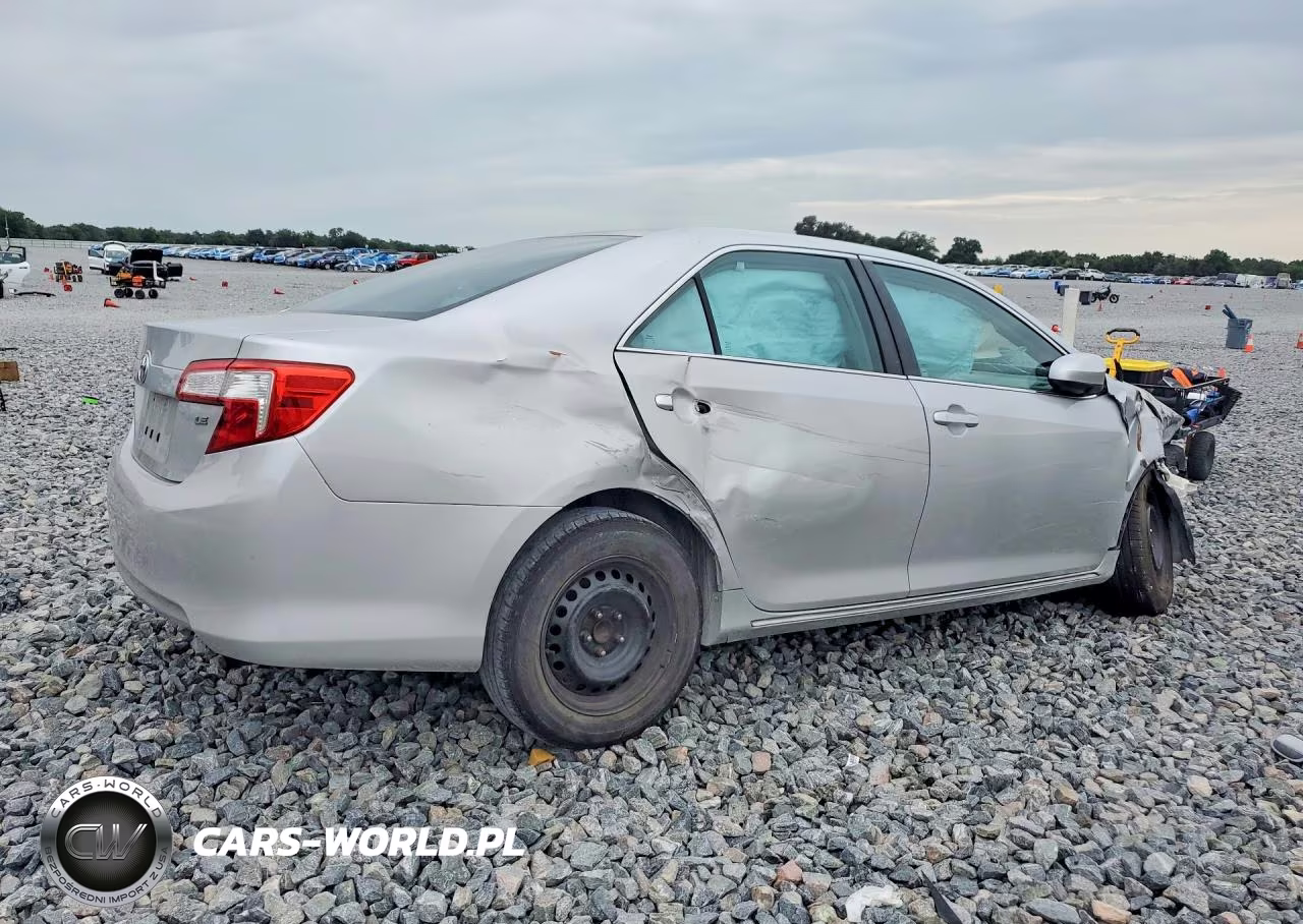 2012 Toyota Camry Le VIN:4T1BF1FK7CU028361 - 3
