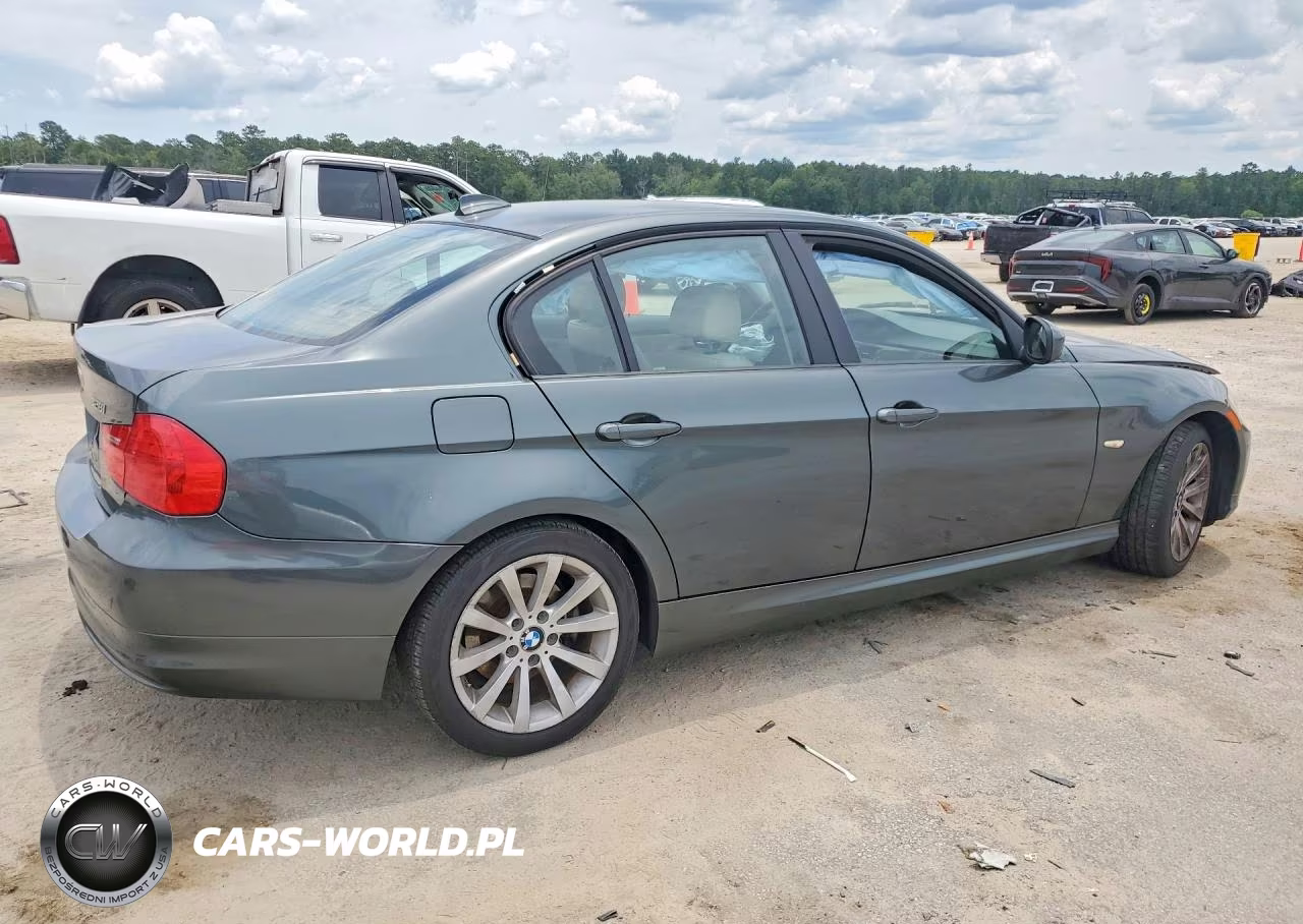 2011 BMW 328 I VIN:WBAPH7C58BE680465 - 3