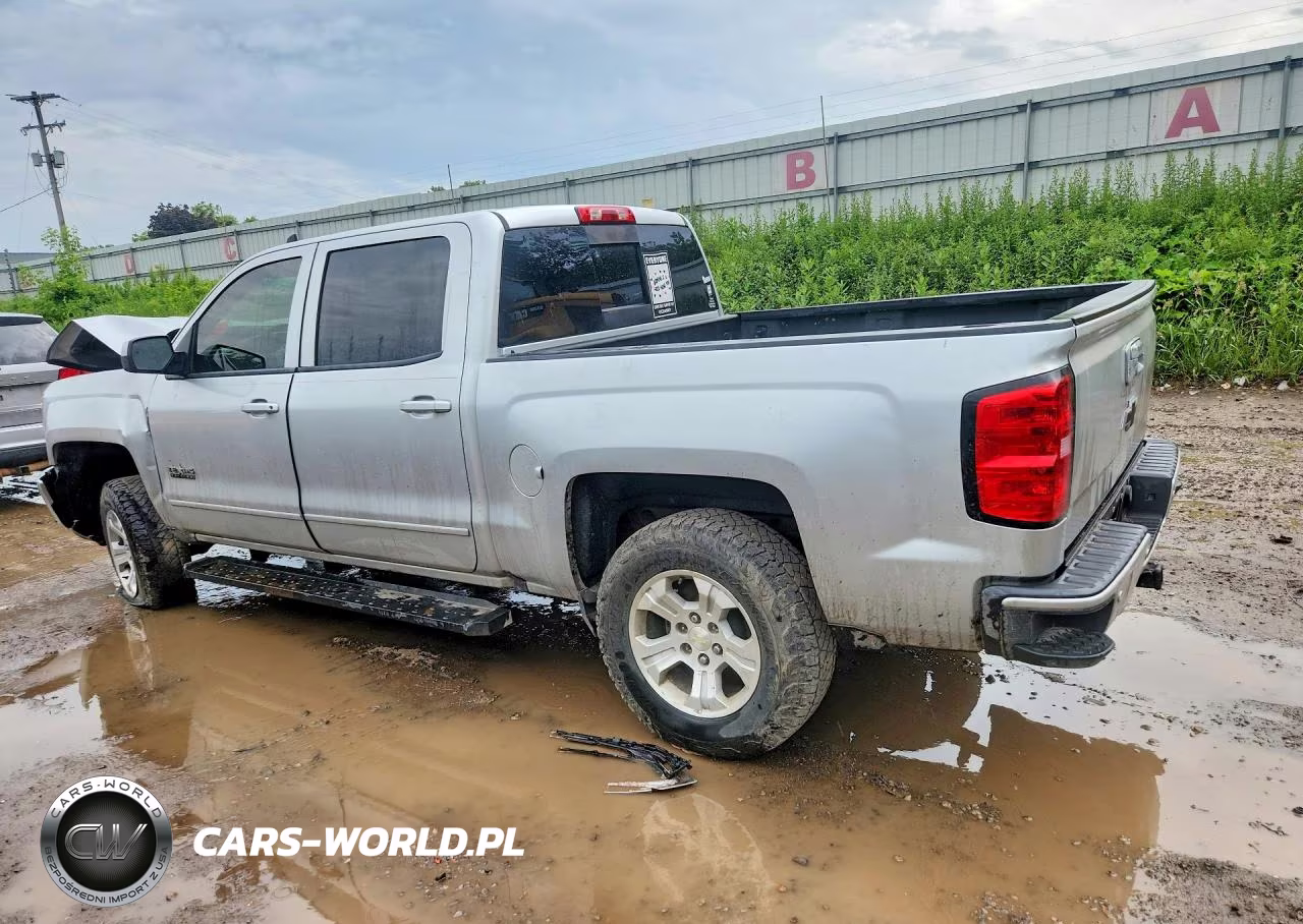 2018 Chevrolet Silverado K1500 Lt VIN:3GCUKREC4JG185704 - 2