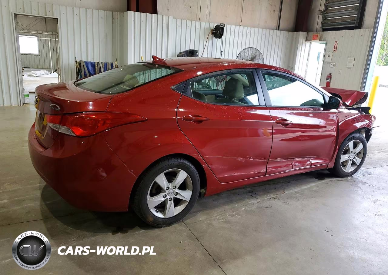 2013 Hyundai Elantra Gls VIN:KMHDH4AE9DU530327 - 3