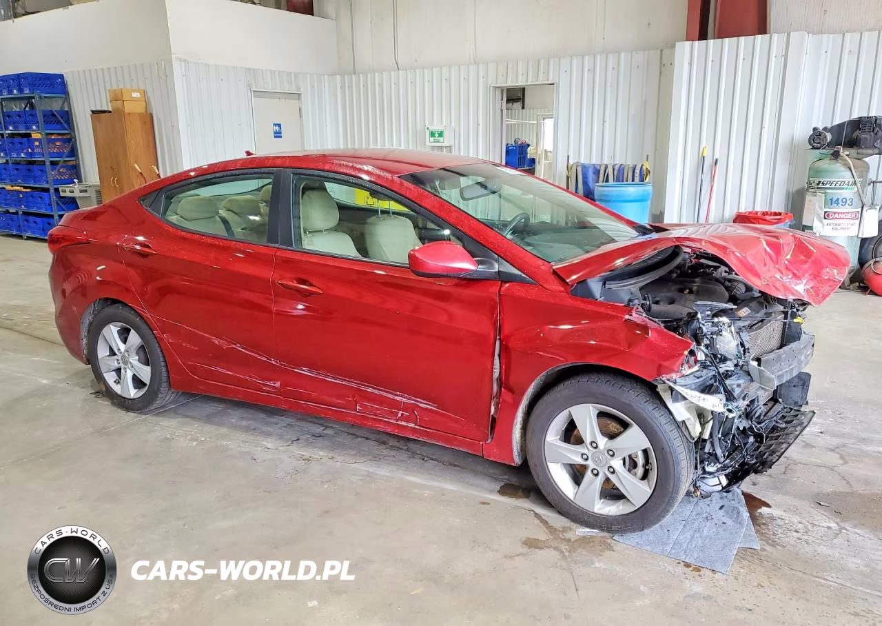 2013 Hyundai Elantra Gls VIN:KMHDH4AE9DU530327 - 4