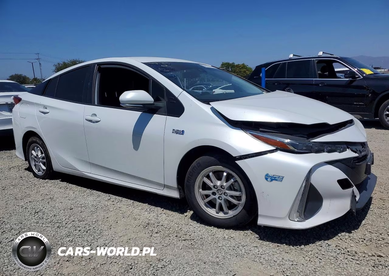 2021 Toyota Prius Prime Xle VIN:JTDKAMFP8M3189129 - 4