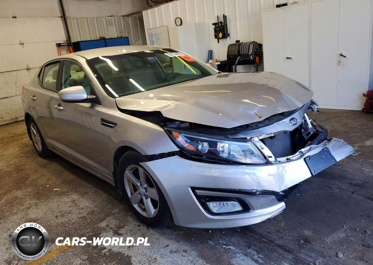2015 Kia Optima Lx VIN:5XXGM4A72FG366443 - 4