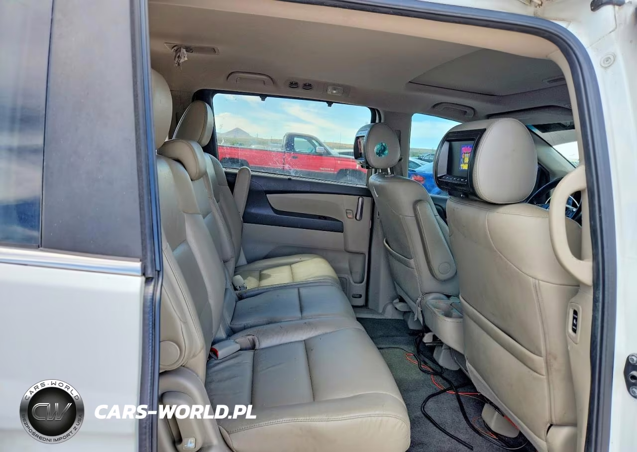 2011 Honda Odyssey Exl VIN:5FNRL5H61BB096181 - 10