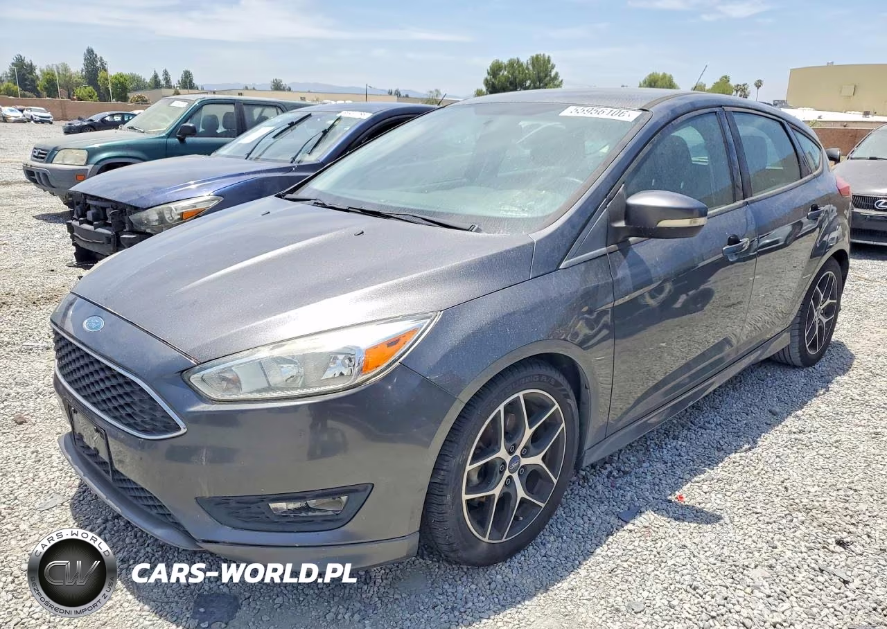2016 Ford Focus – zdjęcie 1 z 12