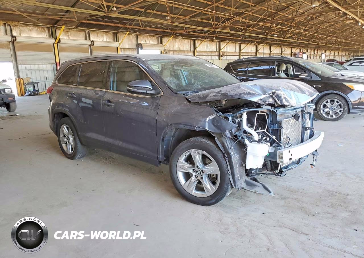 2018 Toyota Highlander Limited VIN:5TDYZRFH3JS245089 - 4