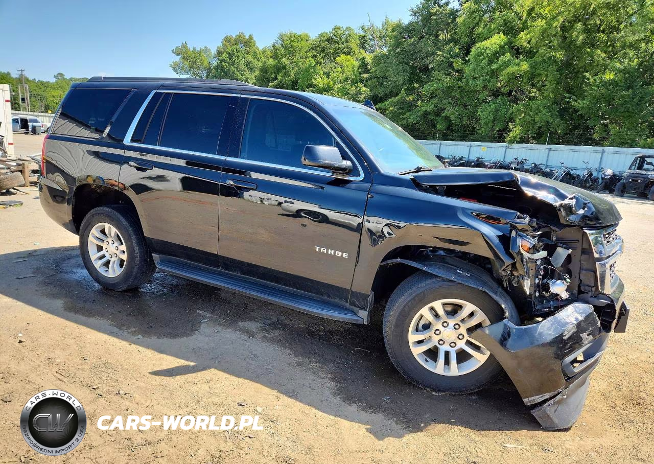 2018 Chevrolet Tahoe C1500 Ls VIN:1GNSCAKC2JR264189 - 4