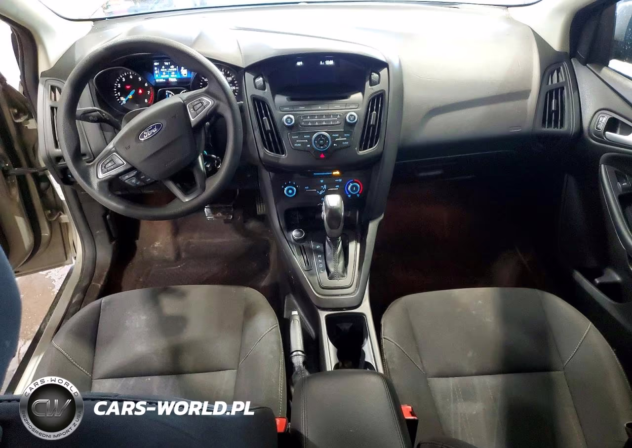 2016 Ford Focus Se VIN:1FADP3F29GL373513 - 8