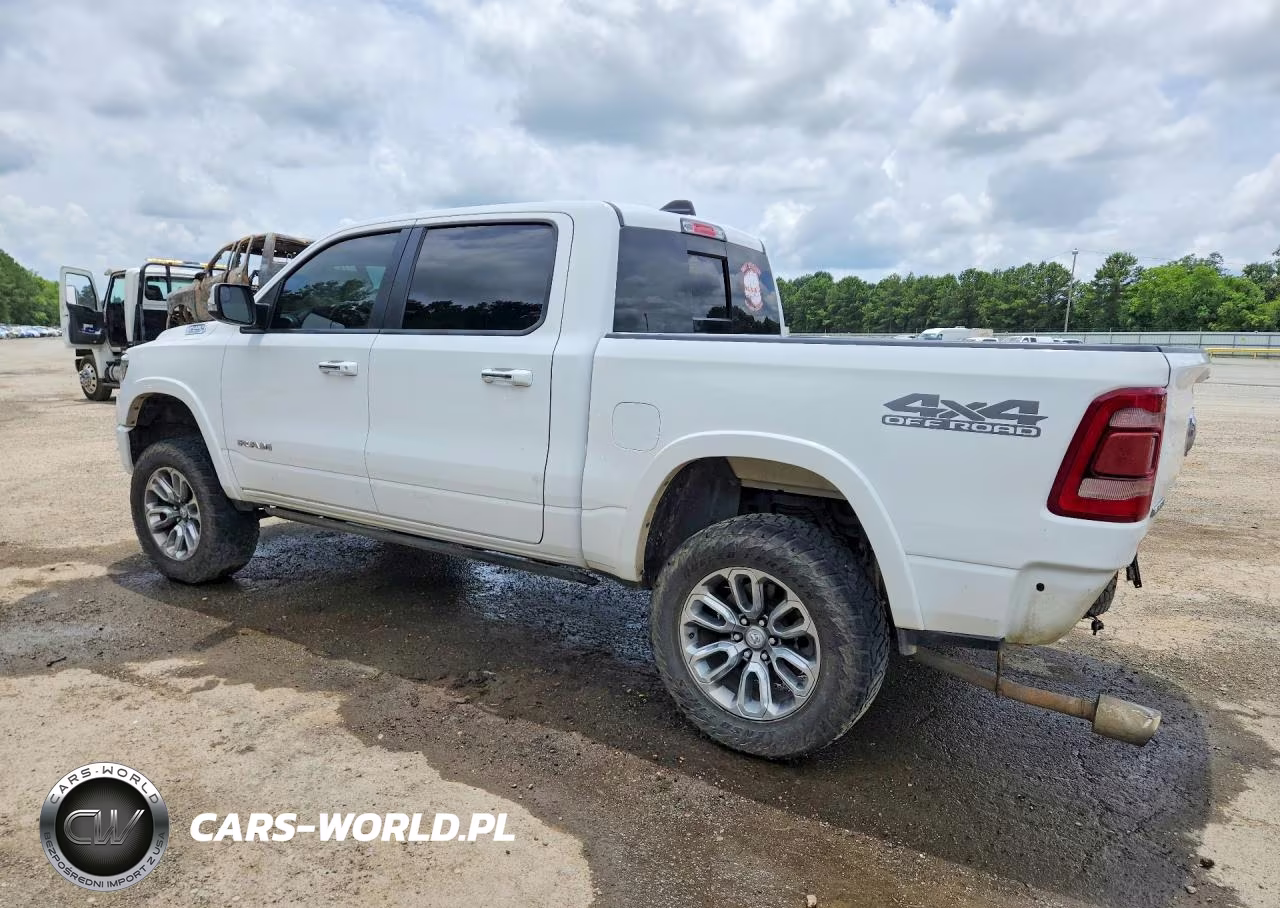 2021 Ram 1500 Laramie VIN:1C6SRFJT2MN538029 - 2