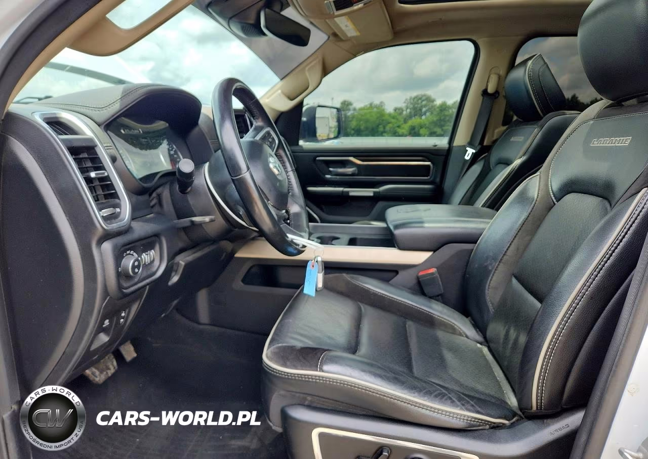 2021 Ram 1500 Laramie VIN:1C6SRFJT2MN538029 - 7