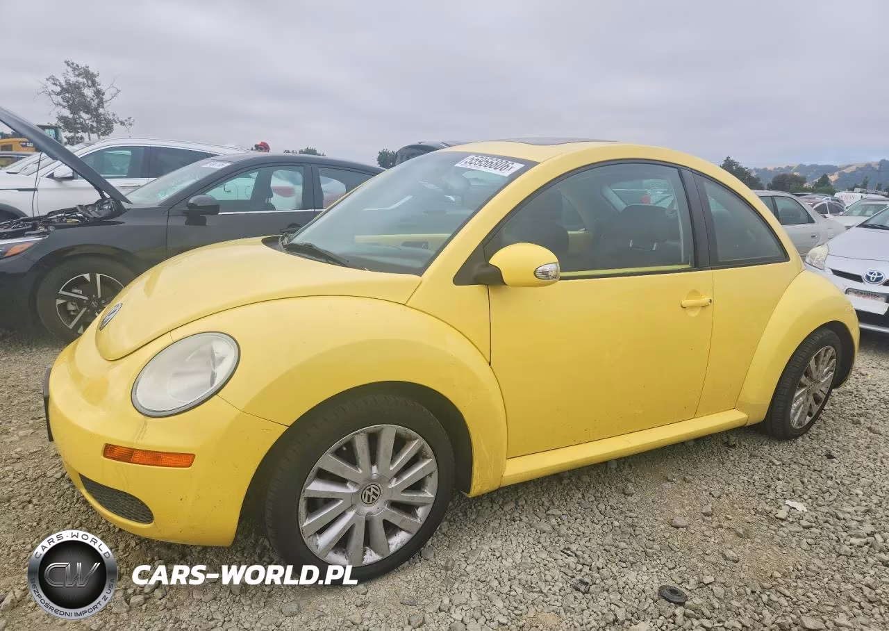 2008 Volkswagen New Beetle S